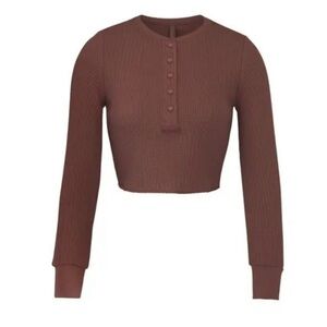 SKIMS Long Sleeve Cropped Waffle Knit Henley Style Plus Size